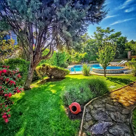 Wood's Summer Holiday home Burgas